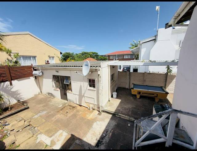 5 BEDROOM HOUSE FOR SALE IN GLENWOOD